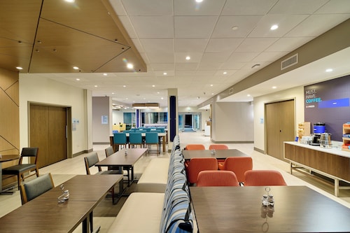 Holiday Inn Express & Suites St. Vincent - Grenadines by IHG