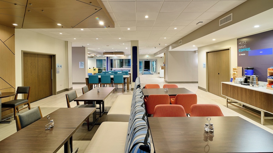 Holiday Inn Express & Suites St. Vincent - Grenadines by IHG