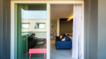 Apartment, Balcony | 2 bedrooms, premium bedding, down duvets, iron/ironing board