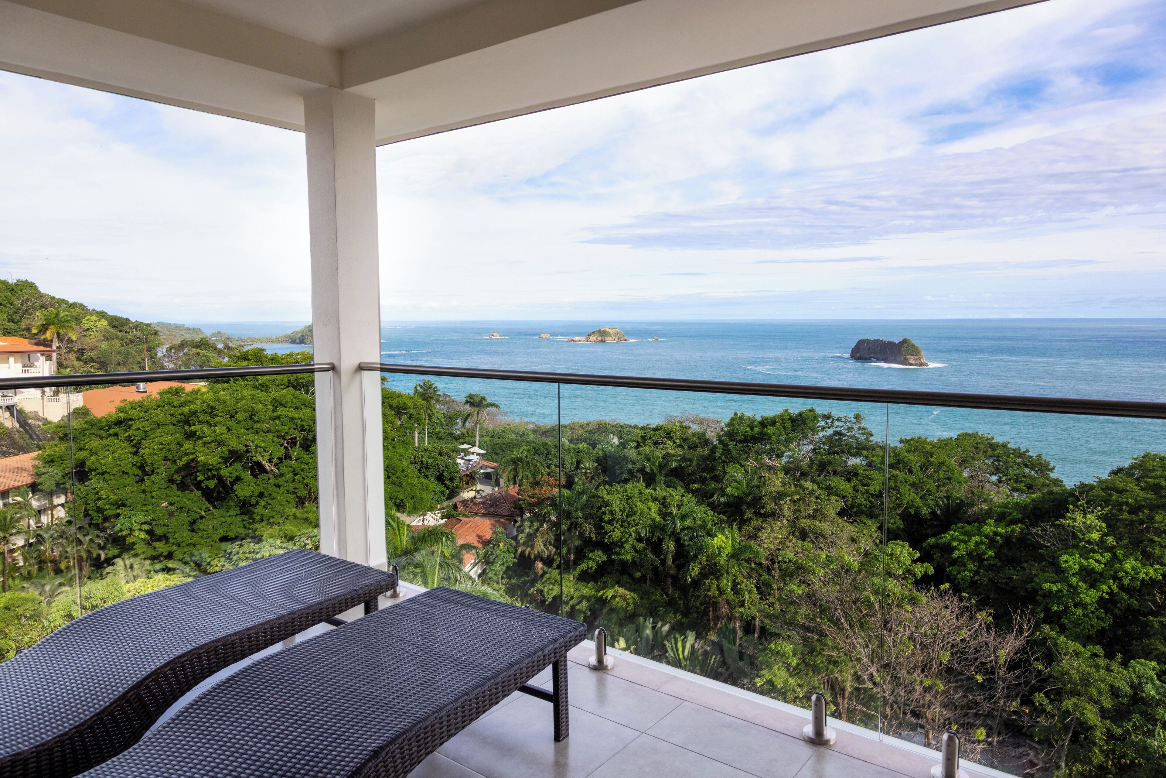 منظر من الجو على ارتفاع عالٍ