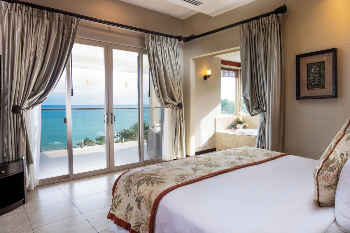 1 habitación, ropa de cama de alta calidad y minibar