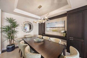 تناول الطعام