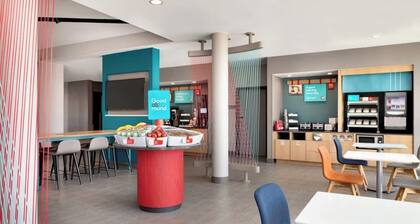 avid hotel Queretaro Centro Sur by IHG