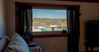 Downtown Brandenburg Historic Stay River Views Near Fort Knox