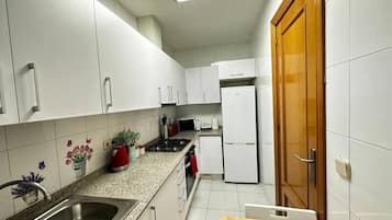 雪櫃、微波爐、爐具、咖啡機/沖茶器