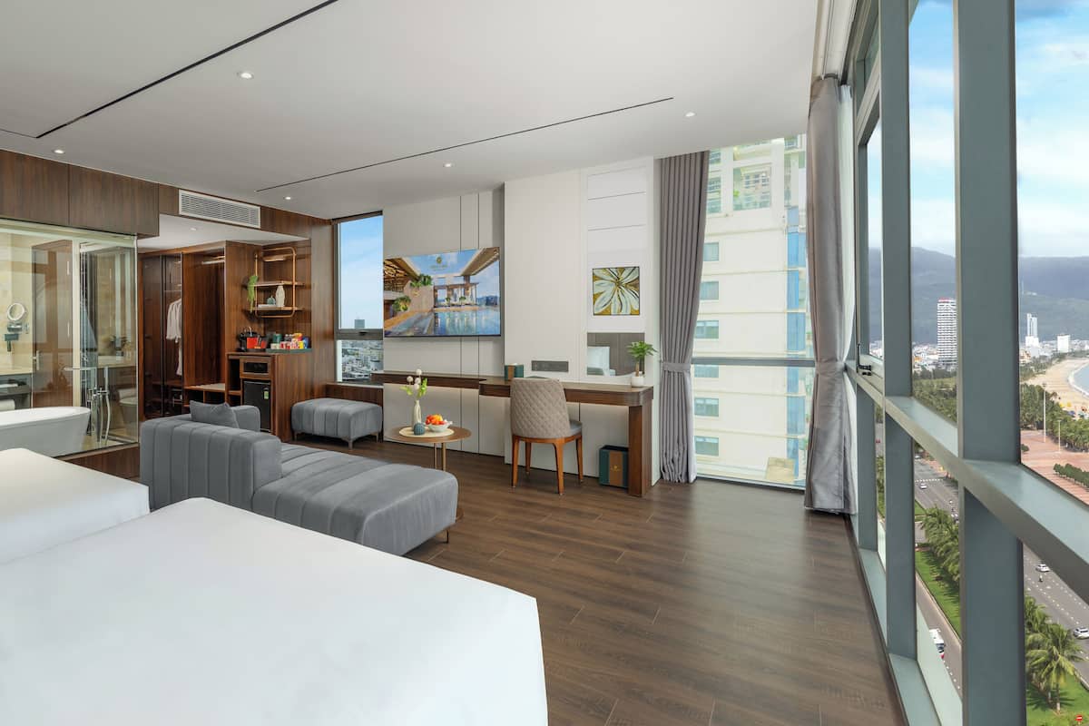 Executive Double Room, 2 Queen Beds, Ocean View | 1 bedroom, desk, free WiFi