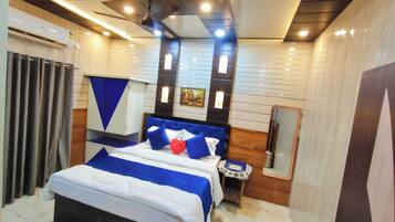 Suite Deluks | 1 kamar tidur, ruang kerja ramah laptop, kedap suara, dan Wi-Fi gratis