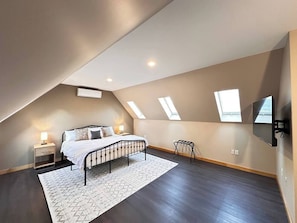 6 slaapkamers, reisbedje, wifi, beddengoed