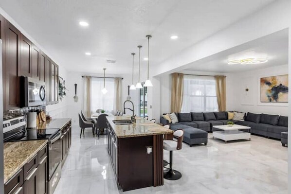 Interior - 12PPL | Luxury Disney Retreat | Game Room | Pool

 (Davenport)