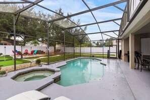 Piscine couverte