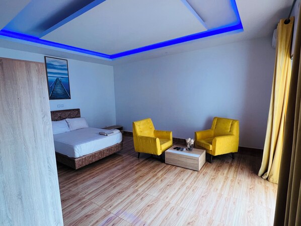 1 bedroom, iron/ironing board, WiFi, bed sheets