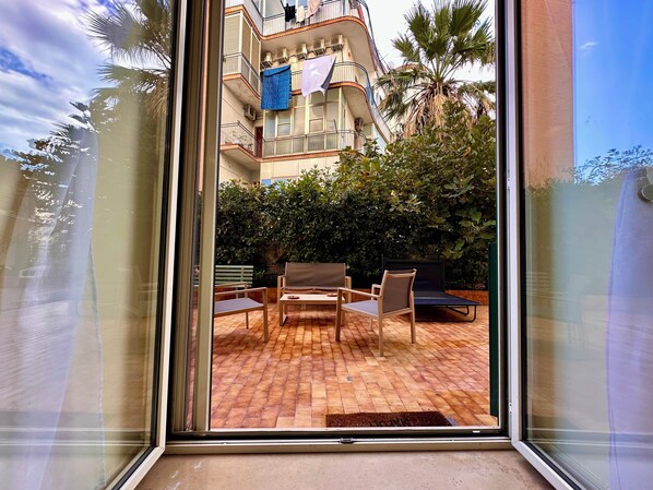 Leilighet – exclusive, byutsikt | Oppholdsområde | Flatskjerm-TV