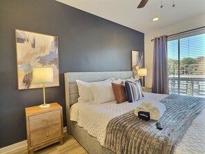 1 bedroom, desk, iron/ironing board, free WiFi