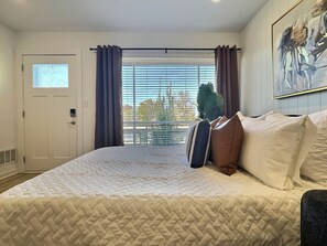 1 habitación, escritorio, tabla de planchar con plancha y wifi gratis