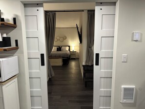 1 bedroom, iron/ironing board, travel cot, WiFi