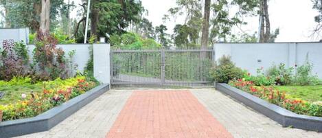 Enceinte de l’hébergement