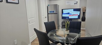 Welcoming Private 2 Bedroom Suite