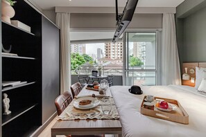 Studio Casal com Varanda | Kostenloses WLAN