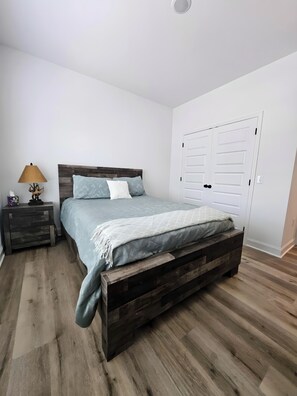 Apartment, 2 Bedrooms, Patio | 3 bedrooms - The Restful Refuge Unwind in Comfort and Peaceful Serenity (Madison)