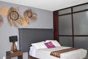 Imagen sin descripción, 2 de 16, botón