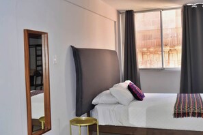 Imagen sin descripción, 4 de 16, botón