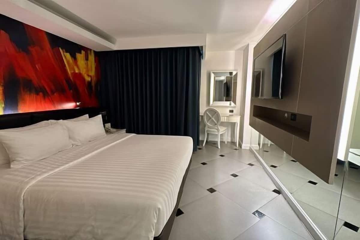 2 Schlafzimmer, Zimmersafe, kostenloses WLAN, Bettwäsche