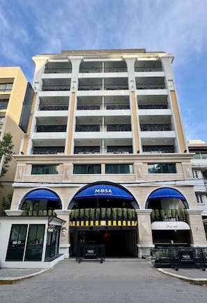 Front of property - Skye Hotel Bangkok (Bangkok)