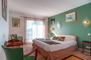 7 Schlafzimmer, Bügeleisen/Bügelbrett, kostenloses WLAN, Bettwäsche