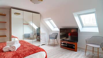 1 bedroom, free WiFi, bed sheets