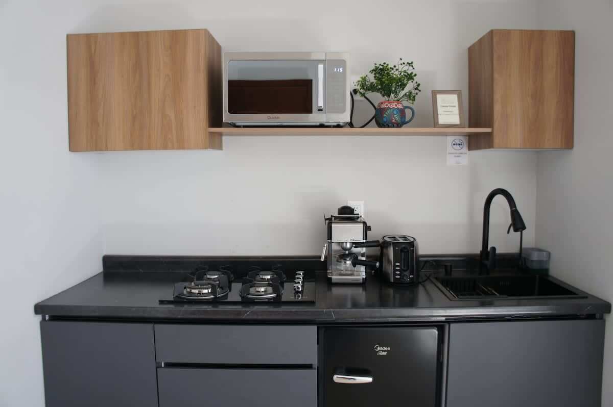 Wasserkocher mit Kaffee-/Teezubehör, Mixer