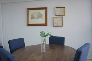 Dineren