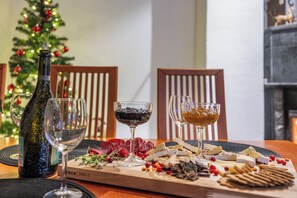 Dining - Aurora Jacuzzi Lodge (Rovaniemi)