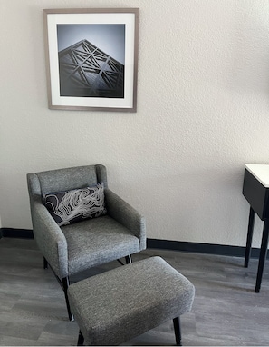 Espace de travail pour ordinateur portable, rideaux occultants