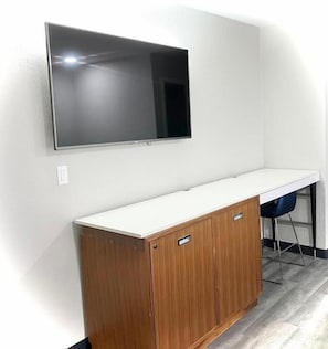 Espace de travail pour ordinateur portable, rideaux occultants