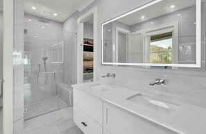 Interior - 7 Beachwood East by Avantstay Ocean Views, Hot Tub, 7bdr (Isle of Palms)