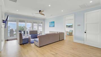 Nhà (Multiple Bedrooms) | Nội thất