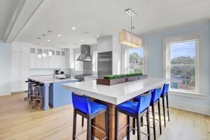 House (Multiple Bedrooms) | Interior - 7 Beachwood East by Avantstay Ocean Views, Hot Tub, 7bdr (Isle of Palms)