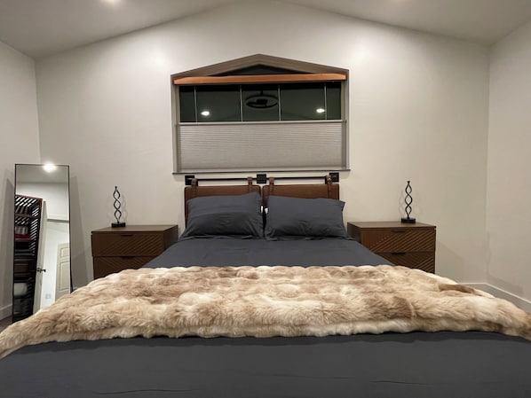 1 bedroom, iron/ironing board, WiFi, bed sheets