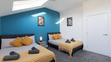 1 bedroom, iron/ironing board, travel cot, free WiFi