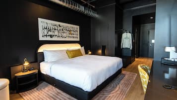 Frette Italian sheets, premium bedding, memory-foam beds, desk