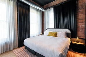 Deluxe Single Room, 1 King Bed, City View | Frette Italian sheets, premium bedding, memory-foam beds, desk - The Landmark Hotel and Casino (Deadwood)
