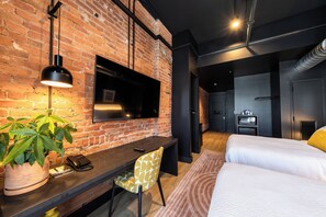 Single Room, 2 Queen Beds, Non Smoking | Frette Italian sheets, premium bedding, memory-foam beds, desk - The Landmark Hotel and Casino (Deadwood)