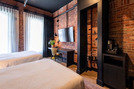 Single Room, 2 Queen Beds, Non Smoking | Frette Italian sheets, premium bedding, memory foam beds, desk