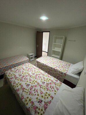 Family Apartment | 2 bedrooms, laptop workspace, free WiFi - Flat 201 proximo centro Porto de Galinha (Ipojuca)