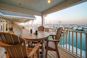 House (4 Bedrooms) | Interior - Blue Marlin & Dolphin Buyout Marina-front Escape for 10 Guests Walkable Access to Port A (Port Aransas)