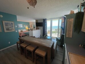 1 室のベッドルーム、デスク、アイロン / アイロン台、WiFi