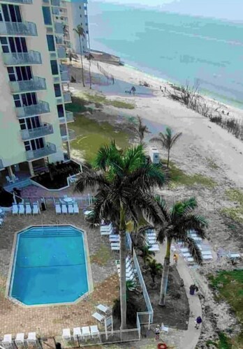 Sunset & Ocean Front Views-FM-Beach(Pool is Open)