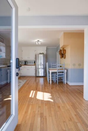 Dining - Bluff Springs Farmhouse (Lewisburg)