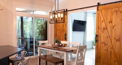 ⭐️NEW⭐️ Near Tryon Equestrian Luxury Getaway Hot Tub Game Room Landrum