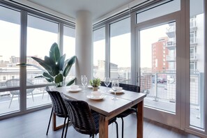 Apartment, City View | In-room dining